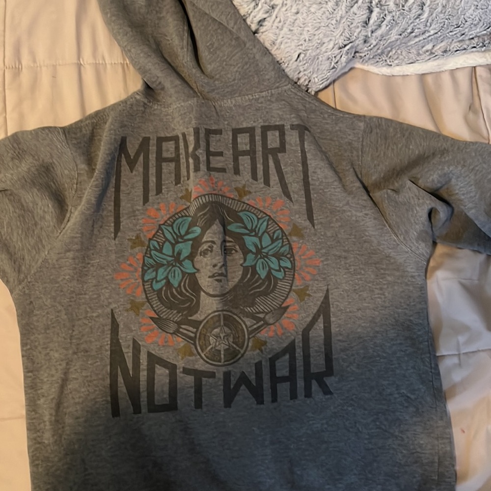 Women’s large OBEY zip up hoodie